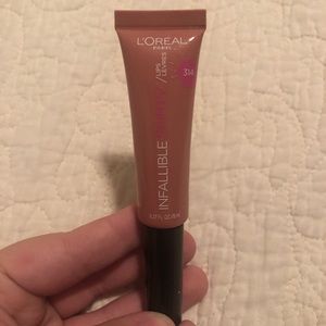 L’Oréal infallible lip paint